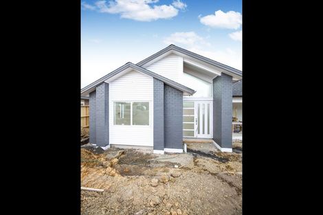 Photo of property in 29 Jelas Drive, Riverhead, 0820