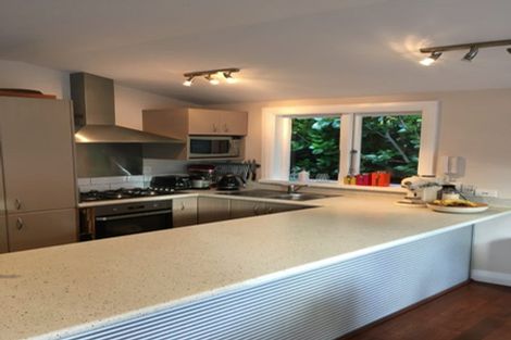 Photo of property in 75 Creswick Terrace, Northland, Wellington, 6012