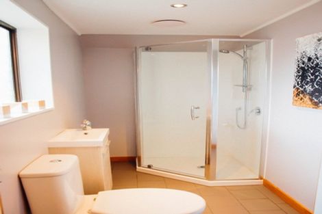 Photo of property in 36a Colwill Road, Massey, Auckland, 0614