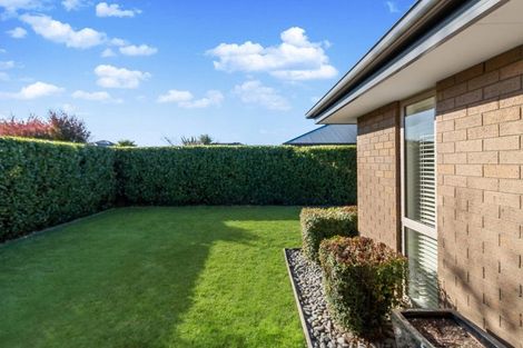 Photo of property in 6 Belgrave Close, Halswell, Christchurch, 8025