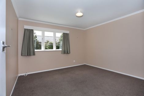 Photo of property in 21 Oxford Street, Marton, 4710