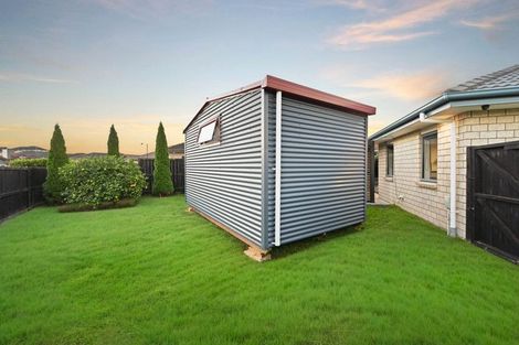 Photo of property in 18 Trauzer Place, Flagstaff, Hamilton, 3210