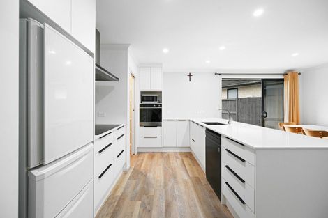 Photo of property in 41 North Ridge Drive, Rototuna North, Hamilton, 3210