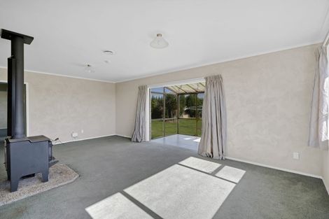 Photo of property in 8 Denmark Terrace, Midhirst, Stratford, 4394
