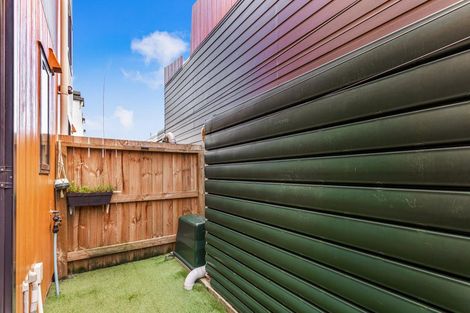 Photo of property in Rf202b, 9/18 Hewlett Road, Massey, Auckland, 0614