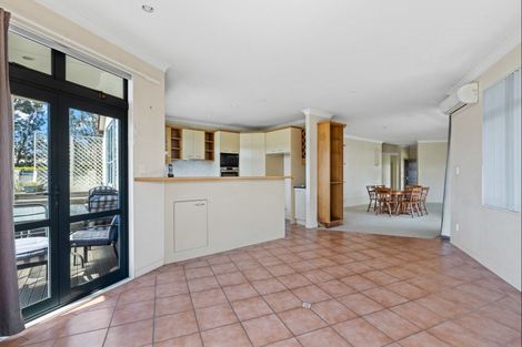 Photo of property in 399 Hibiscus Coast Highway, Orewa, 0931