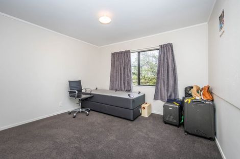 Photo of property in 168 Old Farm Road, Hamilton East, Hamilton, 3216