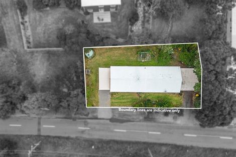 Photo of property in 323 Te Horo Beach Road, Te Horo Beach, Otaki, 5581