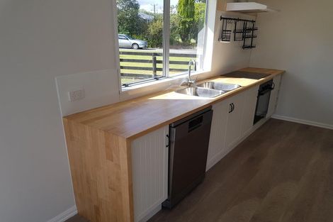 Photo of property in 129 Awaroa Road, Helensville, 0800