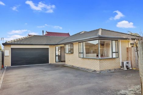 Photo of property in 8 Watkins Drive, Rangiora, 7400