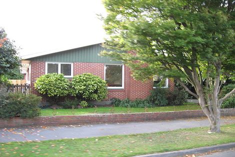 Photo of property in 14 Newbridge Place, Ilam, Christchurch, 8041