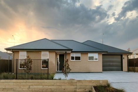 Photo of property in 15 Royal Oak Crescent, Holmes Hill, Oamaru, 9401