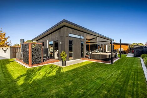 Photo of property in 2 Wilfield Drive, West Melton, 7618