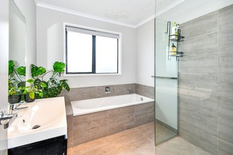 Photo of property in 5 Millbrae Place, Pokeno, 2402