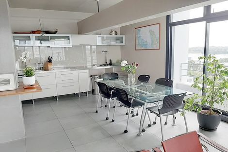 Photo of property in 45 Stanley Point Road, Stanley Point, Auckland, 0624