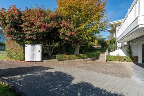 Photo of property in 17 Chesham Avenue, Waipahihi, Taupo, 3330