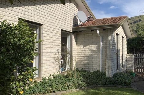 Photo of property in 1/25 Sumnervale Drive, Sumner, Christchurch, 8081