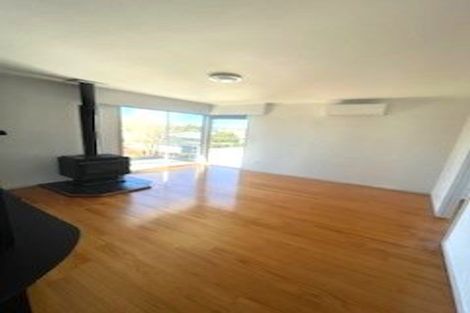 Photo of property in 19 Finlow Drive, Te Atatu South, Auckland, 0610