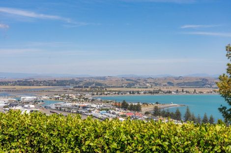 Photo of property in 135 Thompson Road, Bluff Hill, Napier, 4110