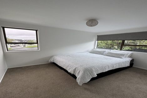 Photo of property in 36 Albatross Road, Red Beach, 0932