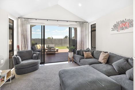 Photo of property in 8 Ekara Road, Flagstaff, Hamilton, 3210
