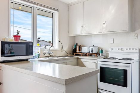 Photo of property in 74 Veitches Road, Casebrook, Christchurch, 8051