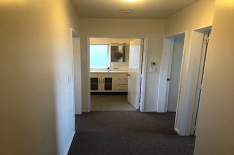 Photo of property in 14 Kopiko Way, Brooklyn, Wellington, 6021