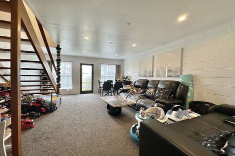 Photo of property in 5b William Booth Grove, Trentham, Upper Hutt, 5018