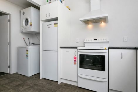 Photo of property in 7u2 Snead Place, Hamilton East, Hamilton, 3216