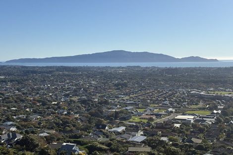 Photo of property in 32 Wilson Way, Waikanae, 5036
