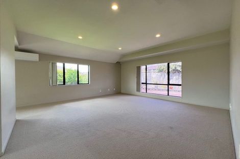 Photo of property in 28 Innisowen Place, Flat Bush, Auckland, 2019