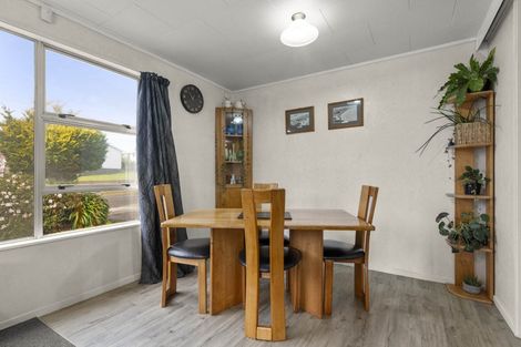 Photo of property in 6 Conifer Place, Te Puke, 3119