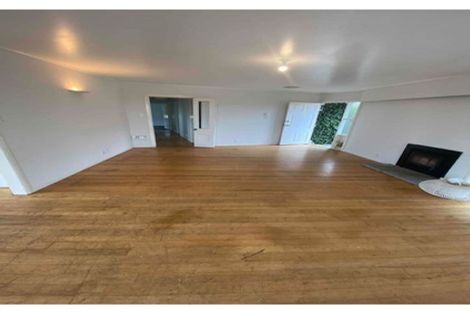 Photo of property in 443 Don Buck Road, Massey, Auckland, 0614