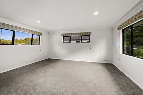 Photo of property in 20 Kristin Lane, Albany, Auckland, 0632