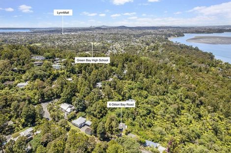 Photo of property in 6 Otitori Bay Road, Titirangi, Auckland, 0604