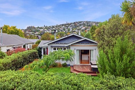 Photo of property in 24 Birdwood Avenue, Beckenham, Christchurch, 8023