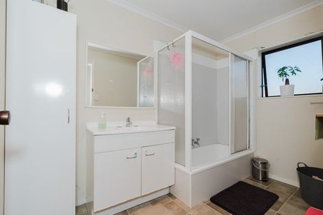 Photo of property in 120 Clarkin Road, Fairfield, Hamilton, 3214