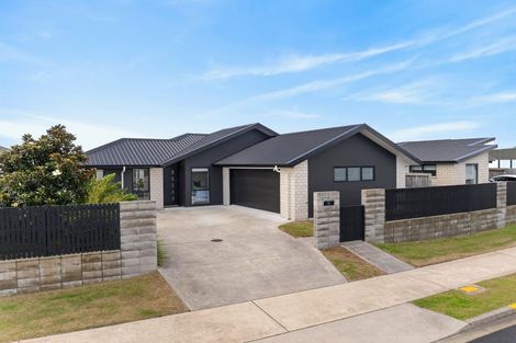Photo of property in 229 Te Okuroa Drive, Papamoa, 3118