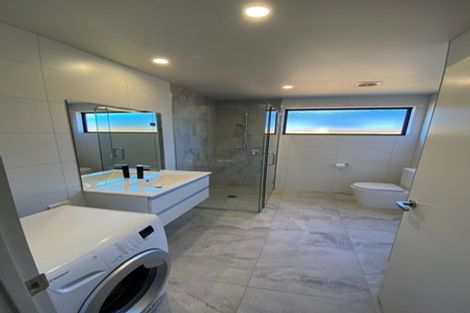 Photo of property in 7 Merivale Avenue, Wanaka, 9305