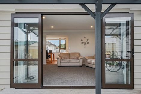 Photo of property in 2 Matene Place, Otaki, 5512