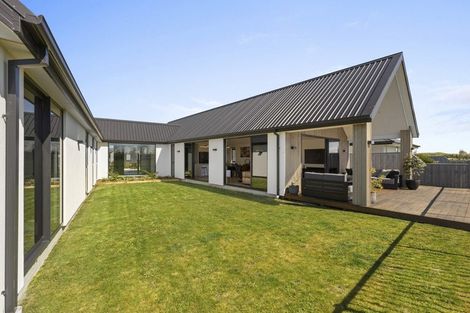 Photo of property in 69 Te Hurunui Drive, Pegasus, 7612