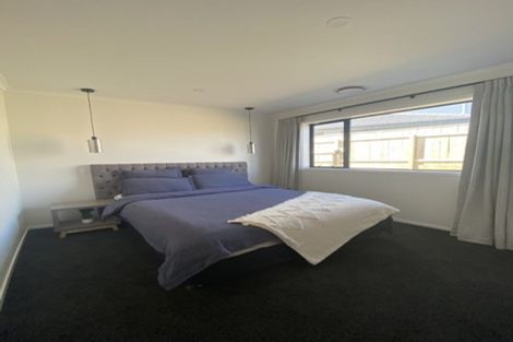 Photo of property in 13 Rotorua Grove, Aotea, Porirua, 5024
