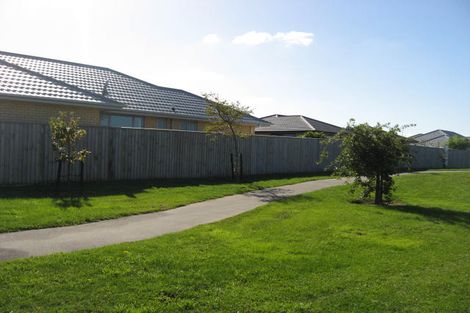 Photo of property in 6 Rochester Crescent, Rolleston, 7614