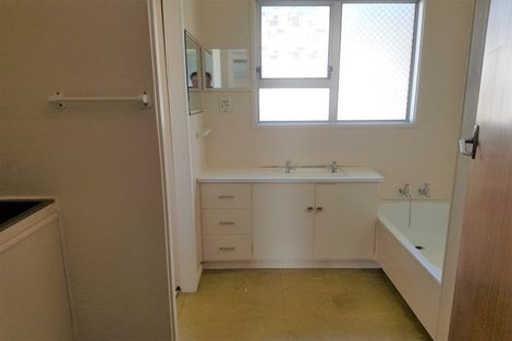Photo of property in 4/31 Findlay Street, Moturoa, New Plymouth, 4310