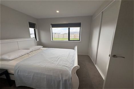 Photo of property in 37 Kingsdowne Drive, West Melton, 7618