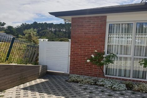Photo of property in 28 Golden Morning Drive, Albany Heights, Auckland, 0632