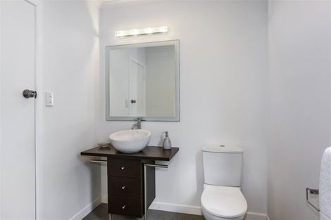 Photo of property in 22 Russell Avenue, Pukekohe, 2120