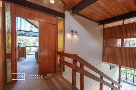 Photo of property in 41 Fendalton Crescent, Pinehaven, Upper Hutt, 5019