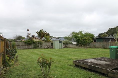Photo of property in 4 Coolen Place, Tuakau, 2121
