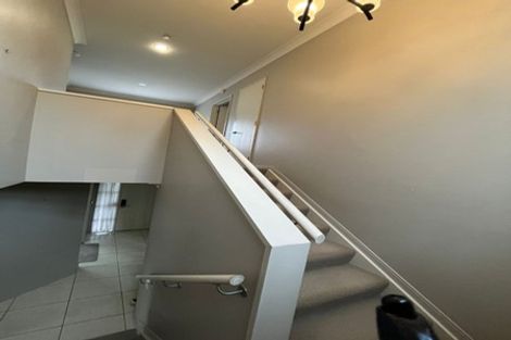 Photo of property in 66 Blackwood Drive, Wattle Downs, Auckland, 2103